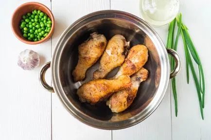Печено пиле със зеленчуци и домашна рецепта с стъпка по стъпка снимки