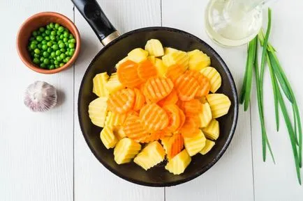 Sült csirke zöldségekkel és házi recept lépésről lépésre fotók