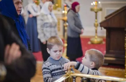 10 Ways, hogy megtalálják a gyermeket egy helyet a templomban