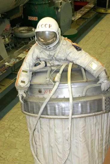 18 martie 1965 - prima persoană spacewalk