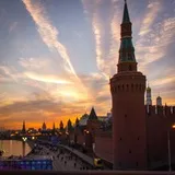 Там на заході - суть подій (кустурица) Там на заході - суть подій