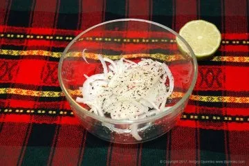 Такос (тако) з начинкою з м'ясного фаршу і овочів із зеленню (тако) Такос (тако) з начинкою з м'ясного фаршу і овочів із зеленню