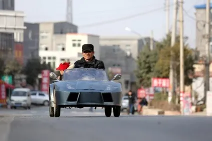 Своїми руками 10 найбільш незвичайних саморобних автомобілів (20 фото) (вася) Своїми руками 10 найбільш незвичайних саморобних автомобілів (20 фото)