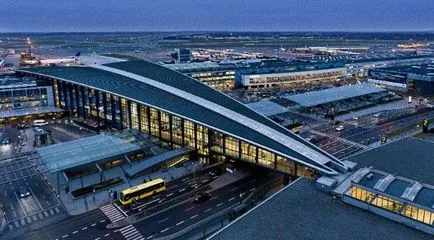 Airport Copenhagen Kastrup és hogyan lehet eljutni a város