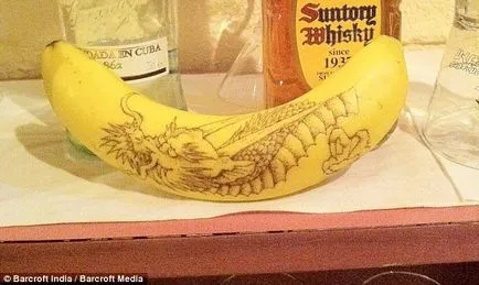 Bananoart capodopera - tatuaje - pe banane, umkra