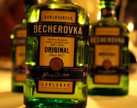 Бехеровка рецепт приготування в домашніх умовах (лікер) Бехеровка рецепт приготування в домашніх умовах