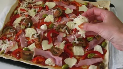 Gyors pizza sütő recept lépésről lépésre képekkel