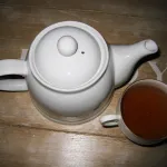 Чай от Bergenia - естествен аптека с изискан Puer, Алтай аптека