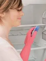 Cum pentru a curăța exteriorul pan