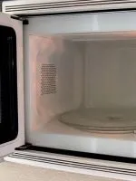 Cum pentru a curăța exteriorul pan