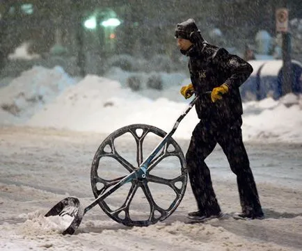 Acum curat lopata zapada este la fel de ușor ca mașini de zăpadă