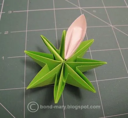 Înflorite Electrum (o diagrama master-class) - Kusudama - meserii din hârtie - Director Articole