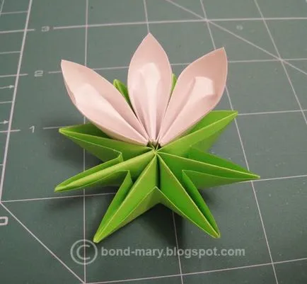 Înflorite Electrum (o diagrama master-class) - Kusudama - meserii din hârtie - Director Articole