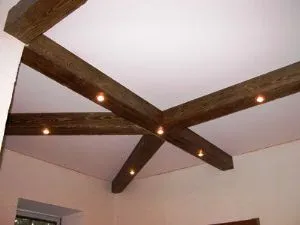 Декоративни греди на тавана с фото примери за интериори, видео
