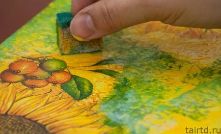 Декупаж картонної коробки з-під взуття