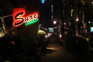 Discoteci și cluburi de noapte în fotografii Phuket Town și descrierea cum să obțineți