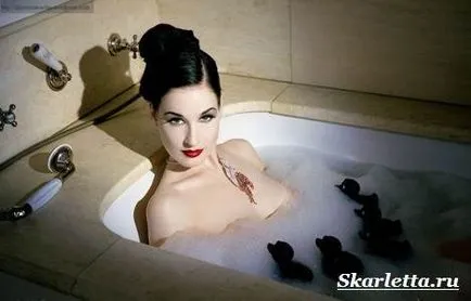 Dita Von Teese (Dita von Teese)