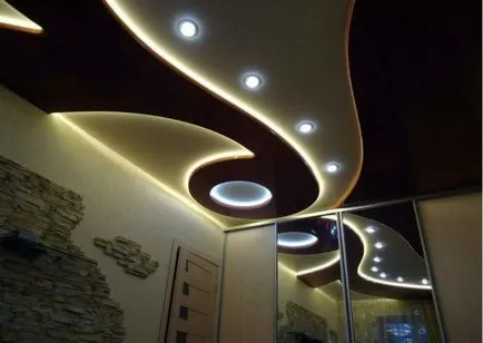 Duplex тавани от гипсокартон с осветление