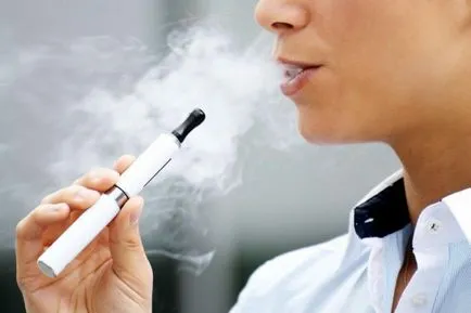 Țigări electronice pot cauza cancer, oamenii de stiinta din Hong Kong spun
