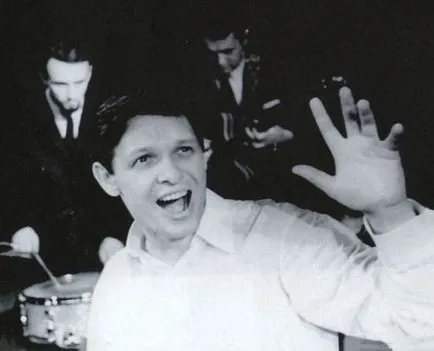 Eduard Khil életrajz, fotók, személyes élete, családja, felesége és fiai