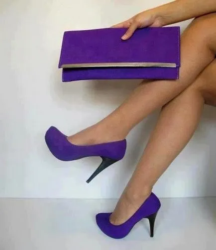 Lila cipő, mit vegyek lila cipő