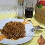 Тушкована капуста з ковбасою, рецепт з фото крок за кроком (рецепт) Тушкована капуста з ковбасою, рецепт з фото крок за кроком