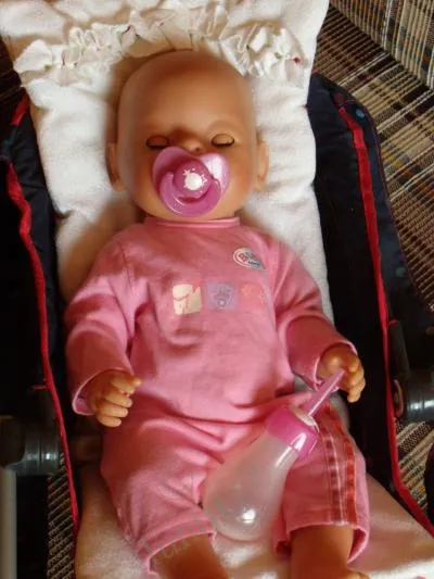 Interaktív baba baby boom (baba született) származó Zapf Creation, fotó, videó