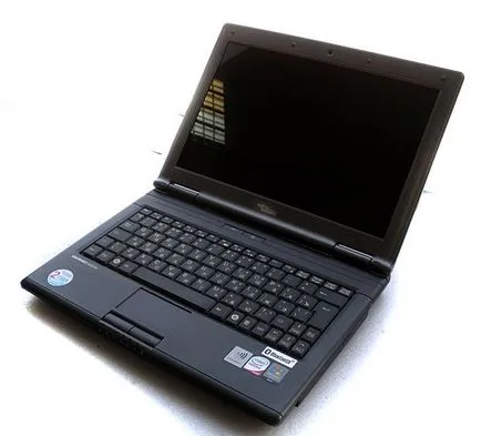 Ez a blog, hogyan kell szétszedni a laptop Fujitsu Siemens