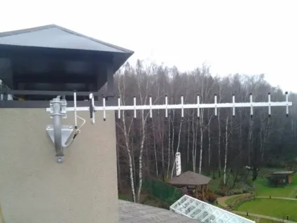 Підсилювач сигналу стільникового зв'язку та інтернету для дачі, ретрансляція gsm, 3g, 4g (підсилювач) Підсилювач сигналу стільникового зв'язку та інтернету для дачі, ретрансляція gsm, 3g, 4g