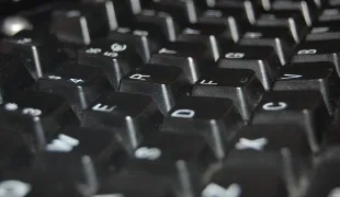 Як перемикати клавіатуру на ноутбуці (Спонсор розміщення Статті темі) Як перемикати клавіатуру на ноутбуці