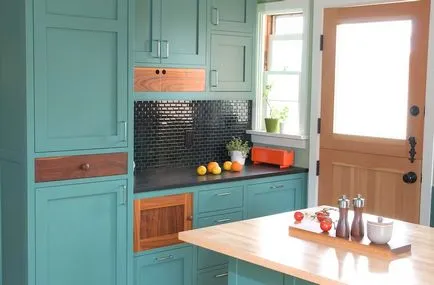 Cum să picteze mobilier de bucătărie cu propriile sale mâini - un pas cu pas master-class