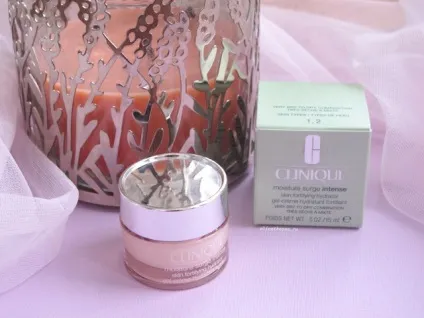 Зволожуючий крем - clinique moisture surge intense, a l i n d i a r y (крем) Зволожуючий крем - clinique moisture surge intense, a l i n d i a r y