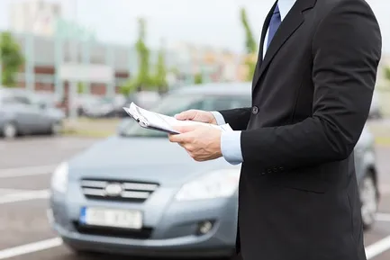 Hogyan készítsünk egy autó bérleti szerződést kötött későbbi beszerzése (minta)