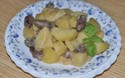 Картофи с пилешки сърца - стъпка по стъпка рецепта със снимки на