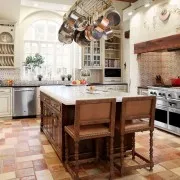 Gyönyörű járólapok a konyhában 30 ötletek a képek, csempézett padló kivitelben