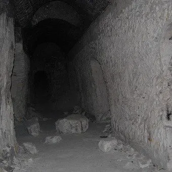 Kostomarov barlang kolostor