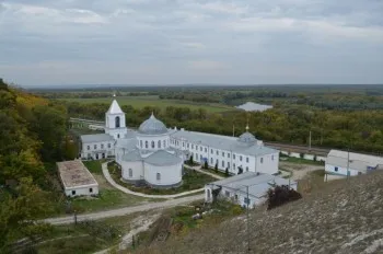 Kostomarovskaya Светия манастир на Спасителя в региона Воронеж - как да стигнете