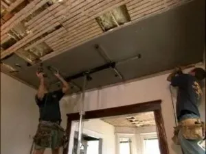 Вирівнювання стелі гіпсокартоном (гіпсокартоном) Вирівнювання стелі гіпсокартоном