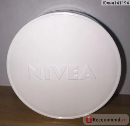 Krém folyadék Arc NIVEA smink szakértő hidratáló 2 in 1 - „milyen újdonság - NIVEA -