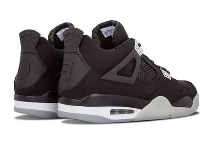 Купи маратонки Nike Air Jordan 4 х Еминем х Carhartt - да бъде мъж в близост до Еминем