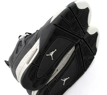 Vásárolja futócipő Nike Air Jordan 4 x eminem x Carhartt -, hogy az ember közel eminem