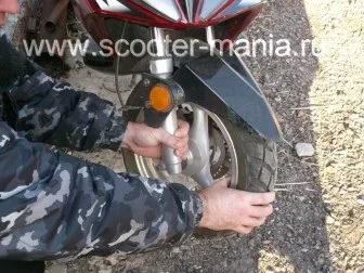 Як поміняти підшипники в передньому колесі скутера, скутери та мотоцикли (колесі) Як поміняти підшипники в передньому колесі скутера, скутери та мотоцикли