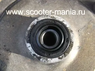 Як поміняти підшипники в передньому колесі скутера, скутери та мотоцикли (колесі) Як поміняти підшипники в передньому колесі скутера, скутери та мотоцикли