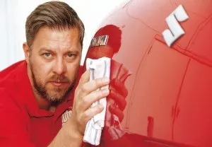 Відновлення лакофарбового покриття автомобіля (лакофарбовий) Відновлення лакофарбового покриття автомобіля