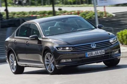 Volkswagen passat vs skoda superb - чи є різниця