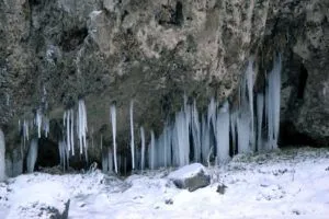 Мед Водопади в Кисловодск (Карачаево-Черкезия) как да се стигне с кола