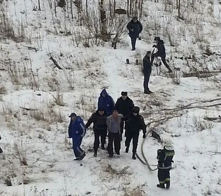 A férfi próbált beállítani magukat a tűz miatt a problémák a gyermekek után járó