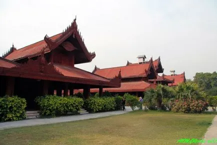 Myanmar Mandalay - orașul profeției lui Buddha