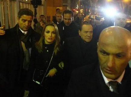 Mireasă Silvio Berlusconi, el fiind de 49 de ani! (18 poze) - triniksi