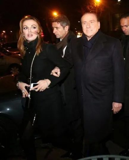 Mireasă Silvio Berlusconi, el fiind de 49 de ani! (18 poze) - triniksi